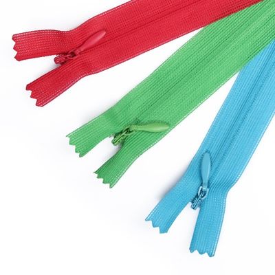 Nielonowa koronka niewidzialny zamek kolorowy plamki wyrzucić poduszkę poduszkę plastikowe zamki