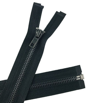 Sprzedaż hurtowa 5# Otwarty końcówka wielobarwny kolorowy zamontowany kolor Metal Zip Gun Black Teeth Gold Metal Jacket Zipper