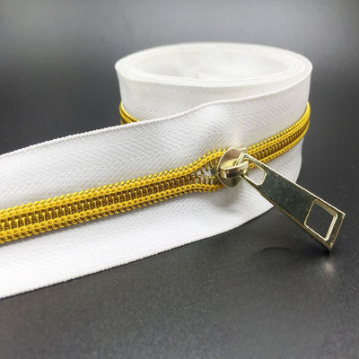 5# Nylon Zipper Złoto Kolorowe Zęby Elektroliterowe Złoto I Srebro Cebula Zipper Nylon Zippers na sprzedaż